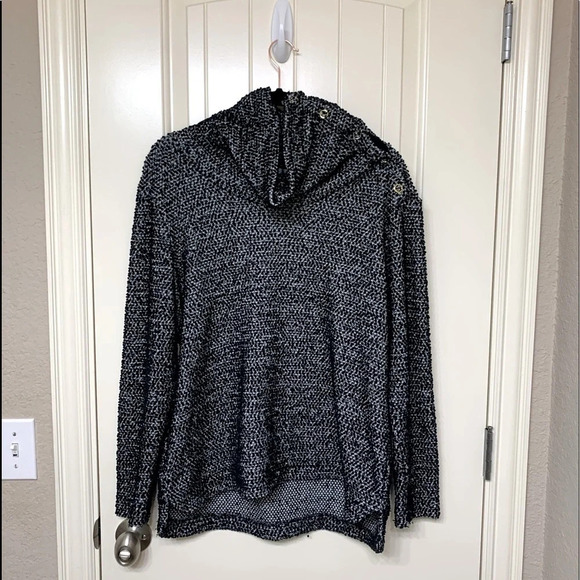 Calvin Klein Sweaters - Calvin Klein Pullover